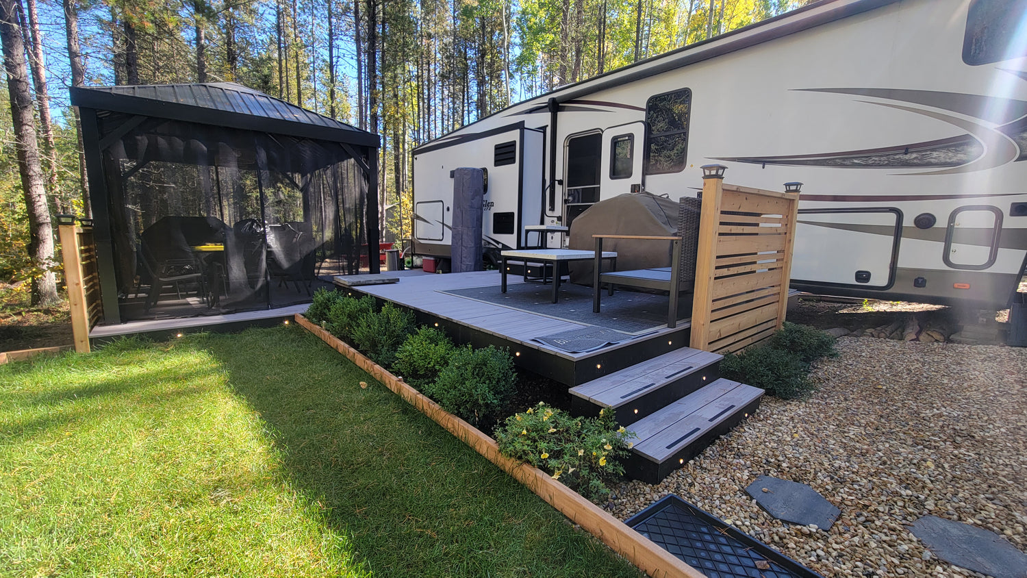 RV deck 3
